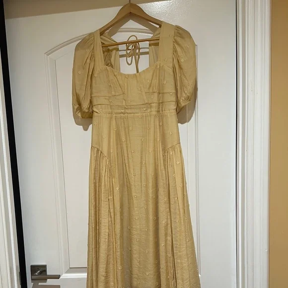 sachin and babi light blue dress Butter Yellow Dresses – Club L London main image 1